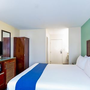 King Room Mobility accessible